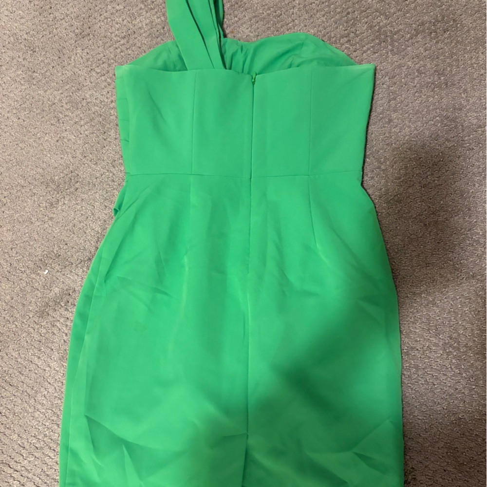 Vince Camuto Vibrant Green Garment - Picture 3 of 3